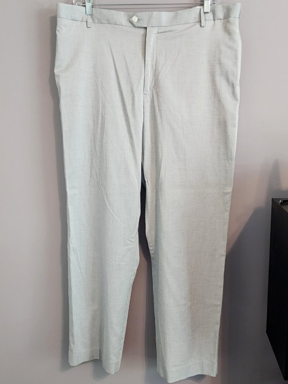2/$15 Savane Men's Light Gray Dress Pants Size 42x32 Used